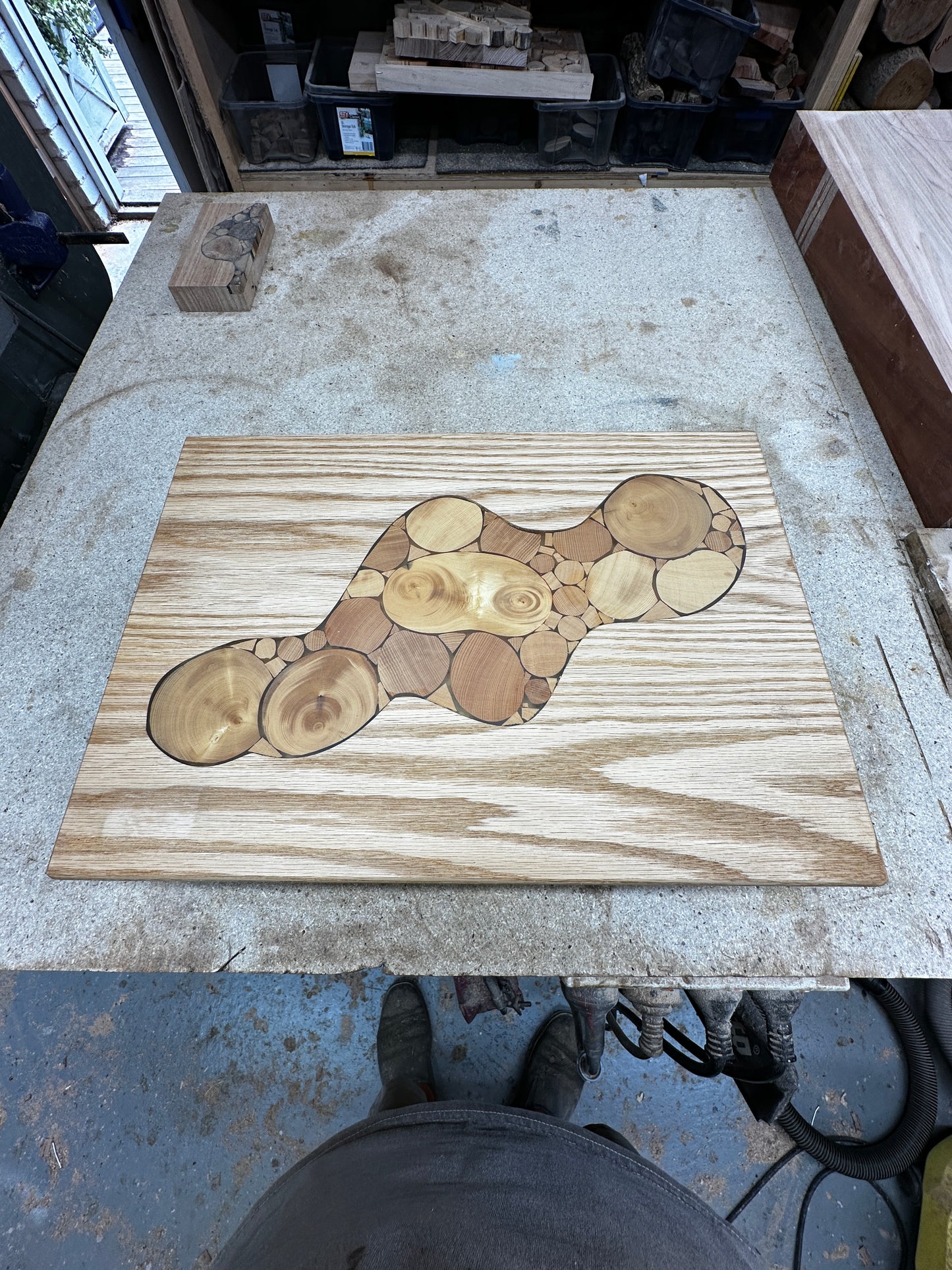 Cutting Board-American White Oak inset with Huon Pine