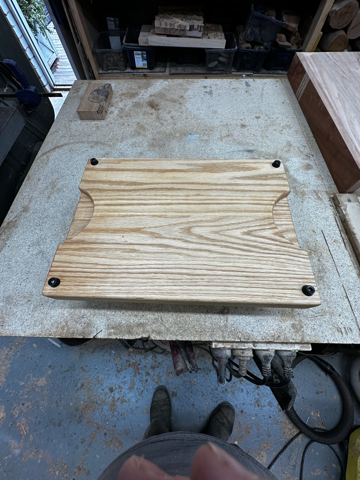 Cutting Board-American White Oak inset with Huon Pine