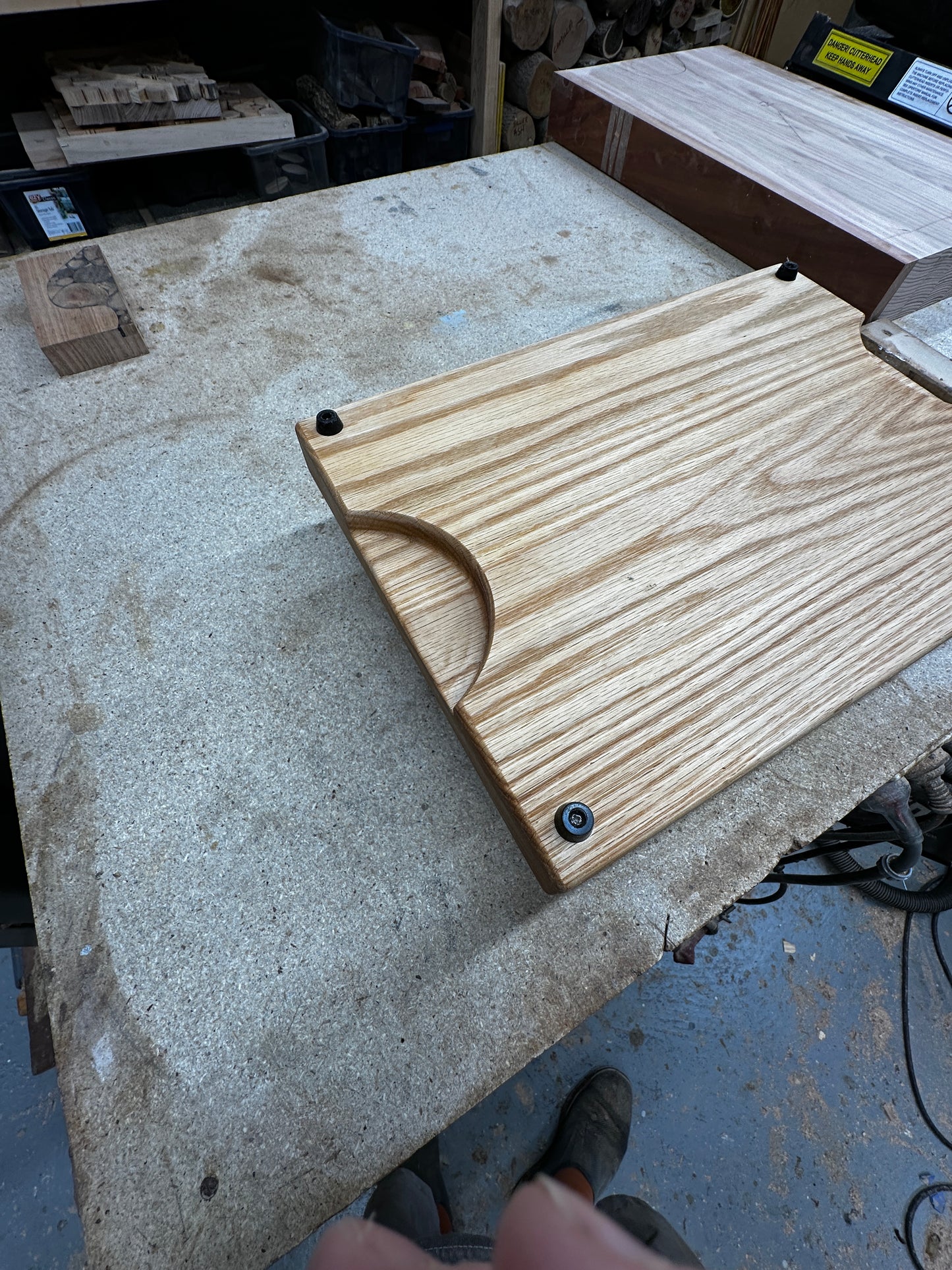 Cutting Board-American White Oak inset with Huon Pine